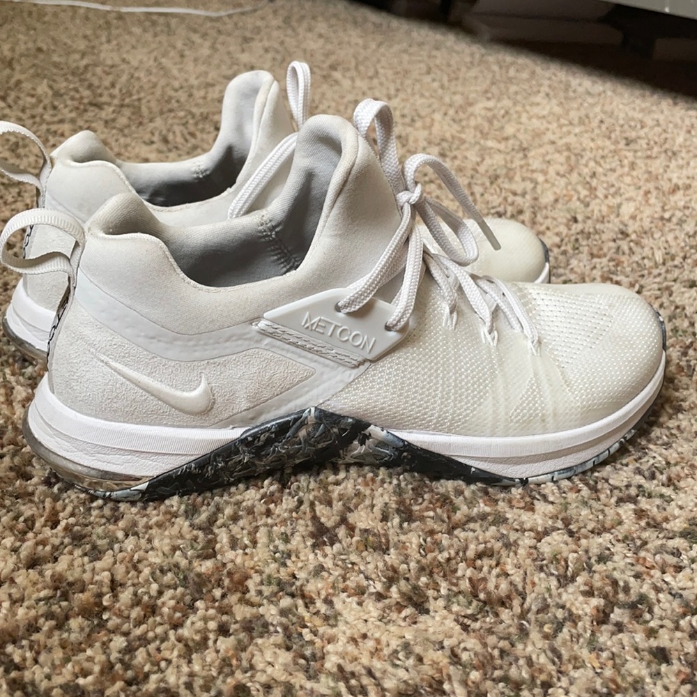 Women’s Nike Metcon fly knits